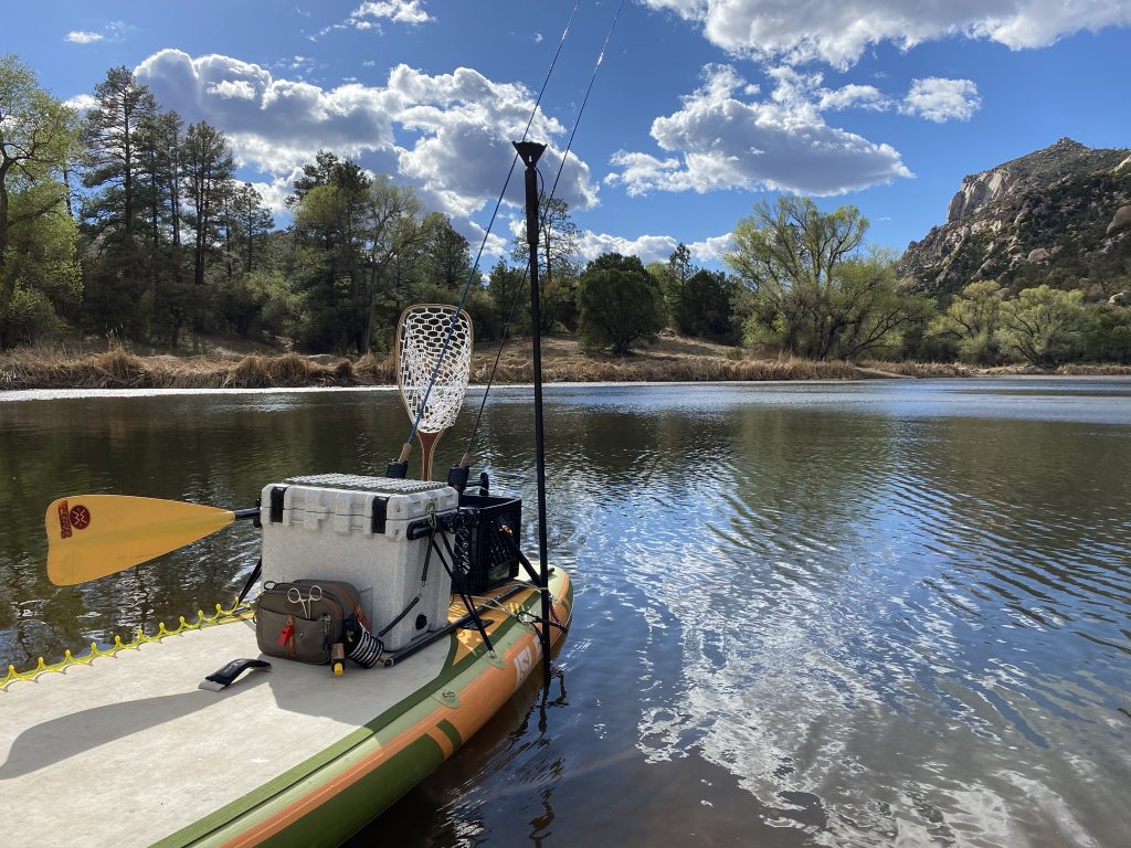 SUP Fishing With A Push Pole & Casting Platform [Sight Fishing Machine]